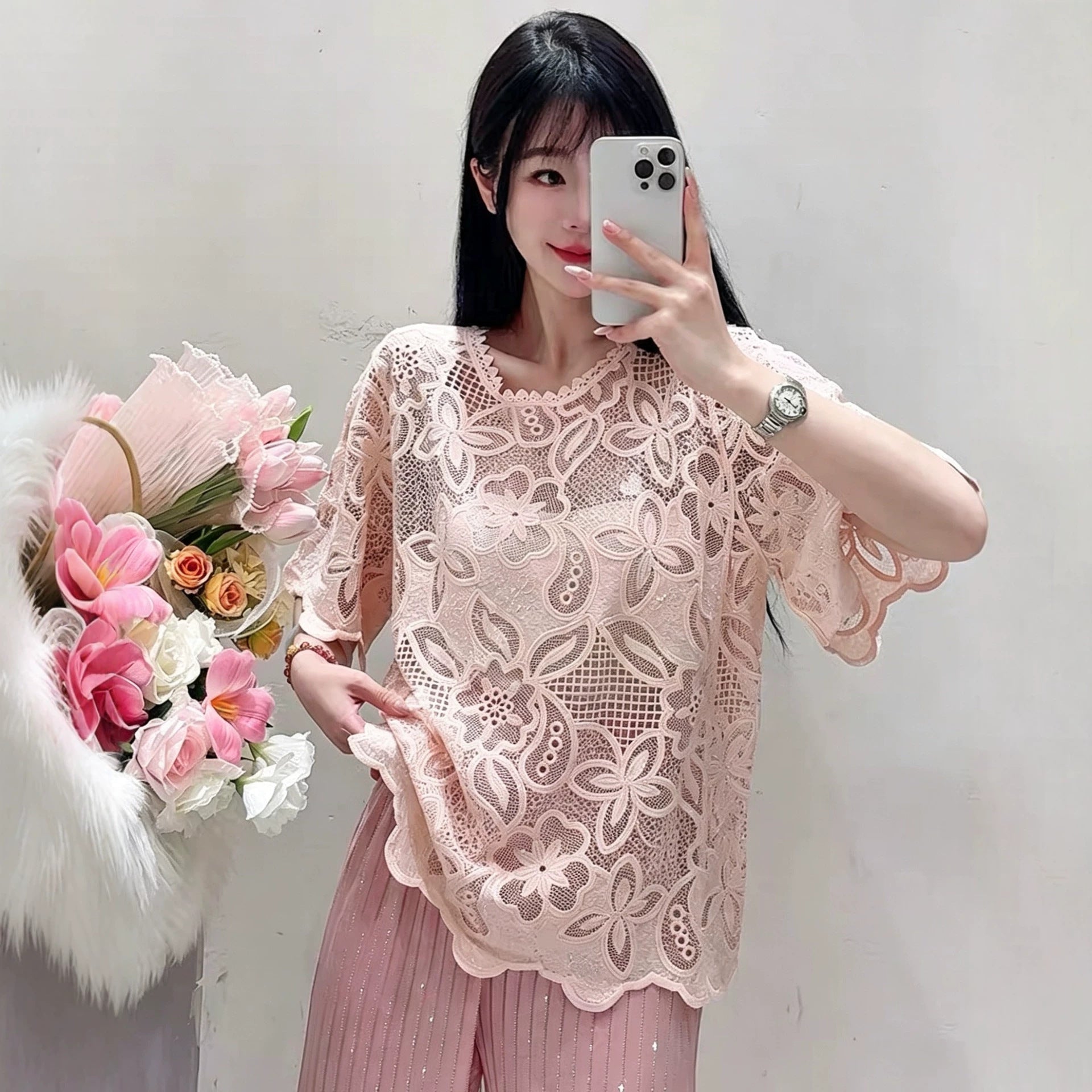 Design-focused Round-neck Lace Chanel-style Womens Top