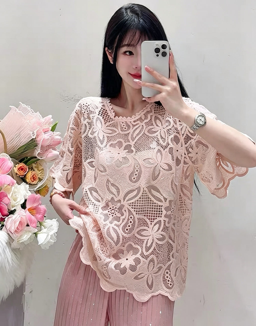 Design-focused Round-neck Lace Chanel-style Womens Top